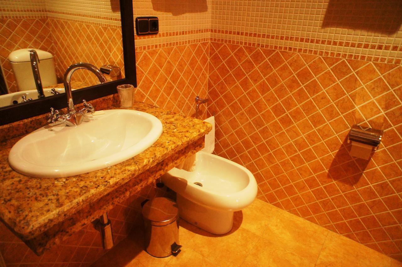 Mirador Da Ribeira Hotel Viana do Bolo Phòng bức ảnh