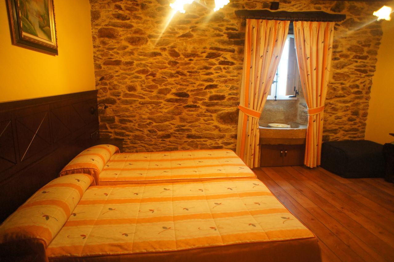 Mirador Da Ribeira Hotel Viana do Bolo Phòng bức ảnh