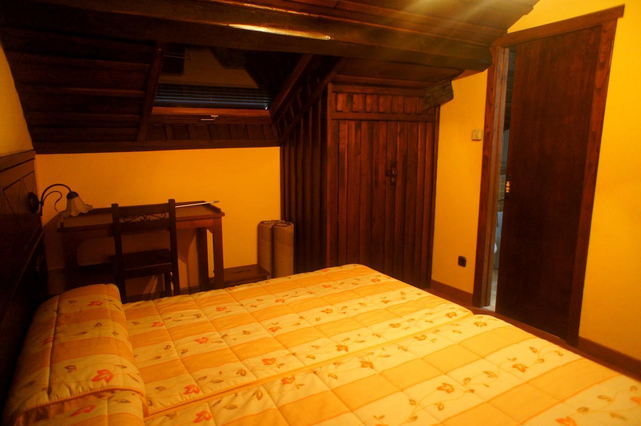 Mirador Da Ribeira Hotel Viana do Bolo Phòng bức ảnh